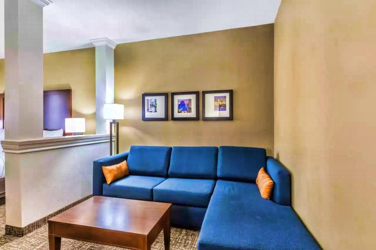 Comfort Suites Houston I45 North Aldine Dış mekan fotoğraf